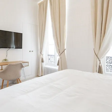 Maison de Lignières - Bed&Breakfast - Paris quartier Champs-Elysées-2